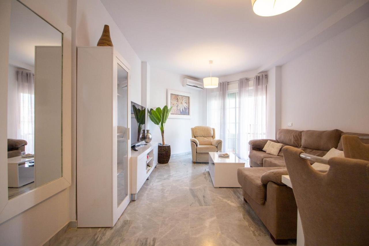 White Dreams Next To The Sea Apartment Алгаробо-Коста Екстериор снимка